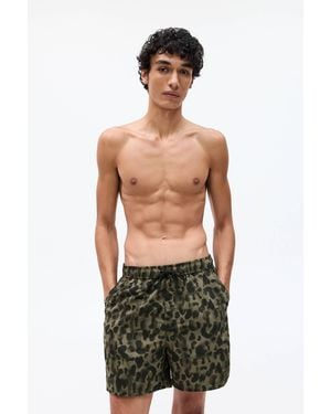 Pull&Bear Badeshorts Mit Leopardenmuster - Grün