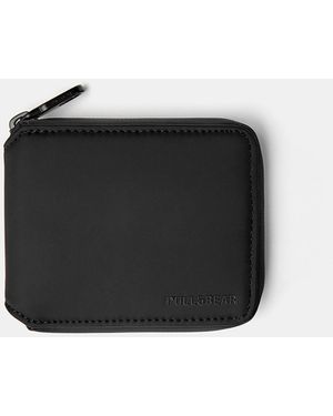 Pull&Bear Rubberised Wallet - Black