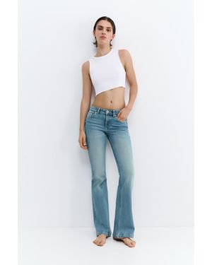 Pull&Bear Low-Rise Boot-Cut Jeans - Blue