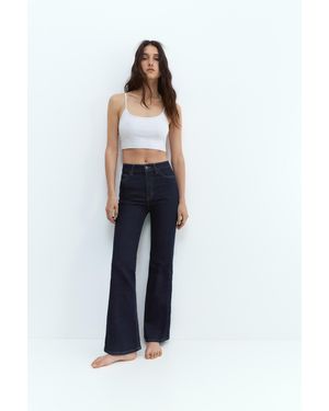 Pull&Bear High-Waist Flared Jeans - Blue