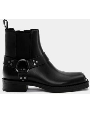 Pull&Bear Chelsea Biker Boots - Black