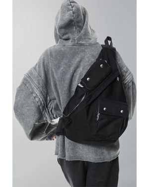 Pull&Bear Stwd Cross-Body Backpack With Pockets - Black