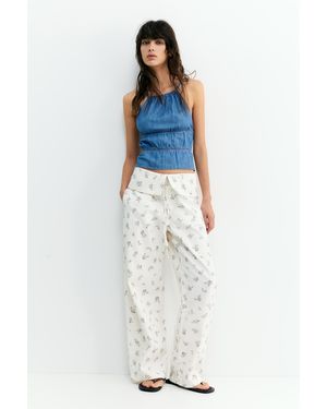 Pull&Bear Floral Turn-Up Waist Trousers - White