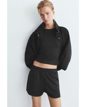 Pull&Bear Soft-Touch Sports Shorts - Black