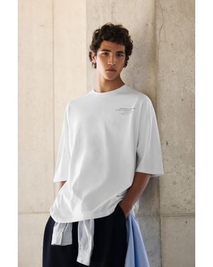 Pull&Bear Boxy-Fit T-Shirt With Slogan - White