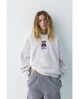 Pull&Bear Bear Round Neck Sweatshirt - Grey