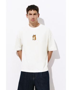 Pull&Bear Hamster Graphic T-Shirt - White