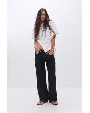 Pull&Bear Low-Rise Straight Leg Jeans - White