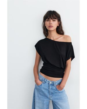 Pull&Bear Asymmetric Short Sleeve T-Shirt - Black