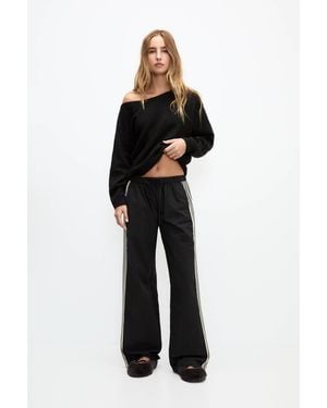 Pull&Bear Side Stripe Tracksuit Bottoms - Black