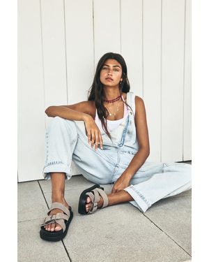 Pull&Bear Buckled Leather Sandals - White