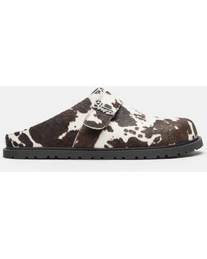 Pull&Bear Stwd Cow Print Leather Clogs - White