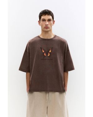 Pull&Bear T-Shirt Im Washed-Look Mit Schmetterling - Braun