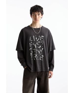 Pull&Bear Graphic Long Sleeve Tee - Black