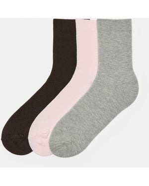 Pull&Bear Pack Of Ribbed Socks - White