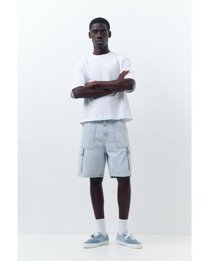 Pull&Bear Baggy Cargo Bermuda Shorts - White
