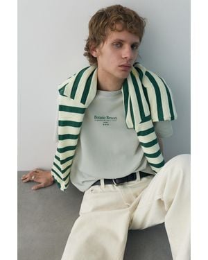 Pull&Bear Short Sleeve Graphic Sweatshirt - Green