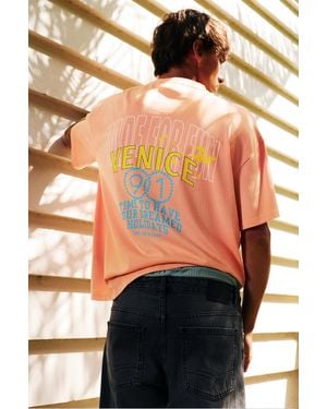 Pull&Bear Venice Graphic T-Shirt - Black