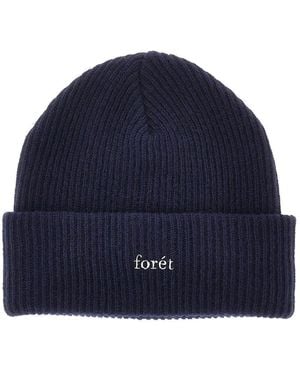Forét Knitted Beanie Hat With Logo Embroidery - Blue