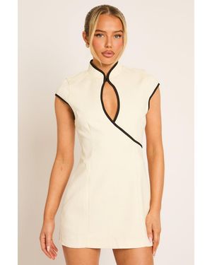 Rebellious Fashion Contrast Piping Keyhole Skort Playsuit - Natural