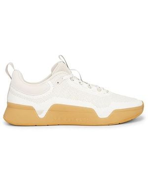 while on earth™ Move Sneaker - White