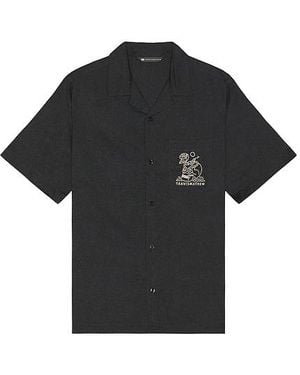 Travis Mathew Camisa Lost Cave En Color Negro Talla En