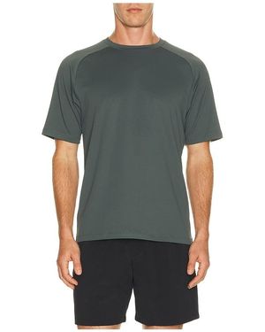 Beyond Yoga All - Green
