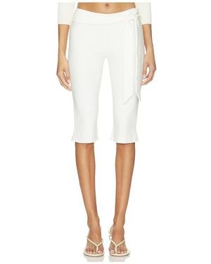 Tiger Mist Pilar Capri - White