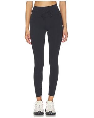 Vuori Daily Form Legging - Blue