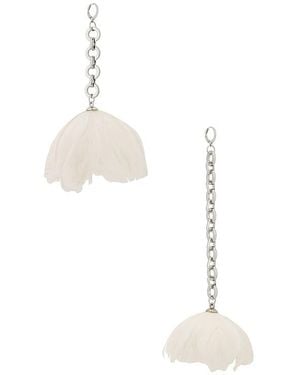 David Koma Feather Flower Asymmetric Earrings - White