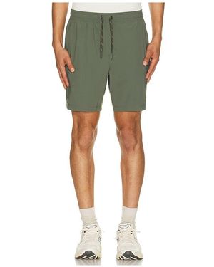 Rhone 7 Pursuit Short Unlined - Green