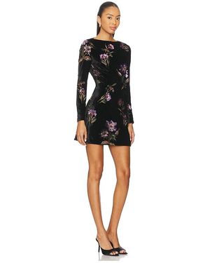 kailee texture long sleeve midi dress elliatt elliatt kailee texture long sleeve midi dress available for SALE in size  M Sale price: 4,000 mxn Retail price: 5,786 mxn
