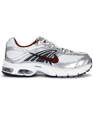 Nike Air Max Moto 2K Sneaker - White