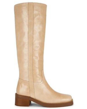 Tony Bianco Bota Toronto En Talla (También En .5, 9) - Marrón