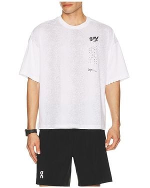 On Shoes Performance Volt-T - White