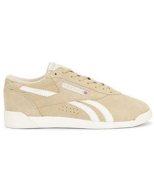 Reebok Freestyle Low Trainer - Brown