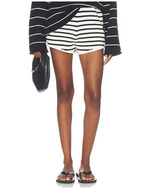 ELCE Cordelia Short - Black
