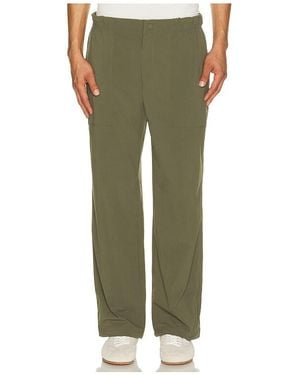 Wilson M Trainers Pull On Pant - Green
