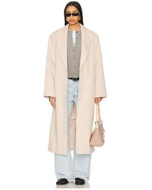 Lioness Abrigo Olsen En Talla (También En Xs) - Blanco