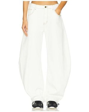 Lioness Horseshoe Jeans - White