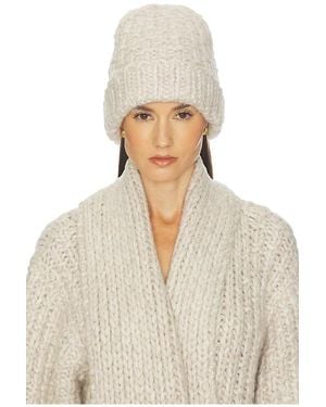 Helsa Joanie Hand Knit Beanie - White