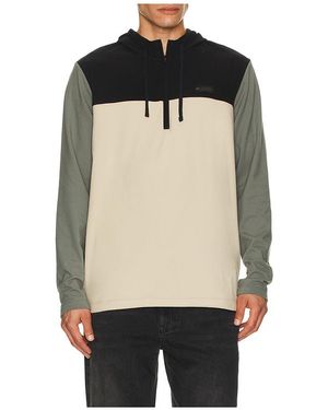 Travis Mathew Brrrr Season Hoodie - Black