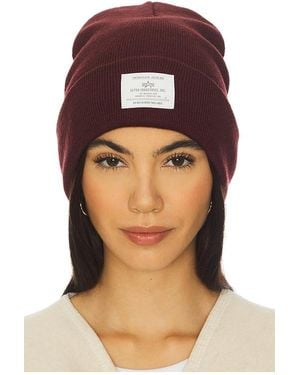 Alpha Industries Essential Beanie - Red