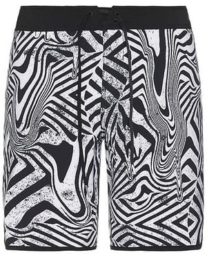 Volcom Infuse Scallop Swim Trunks - Black