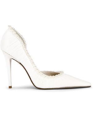 Steve Madden Elegant Pump - White