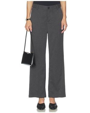 geel Andy Trouser - Black