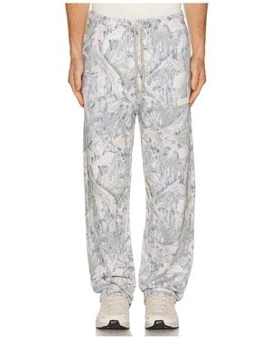 Legends Fairfax Sweatpant - White
