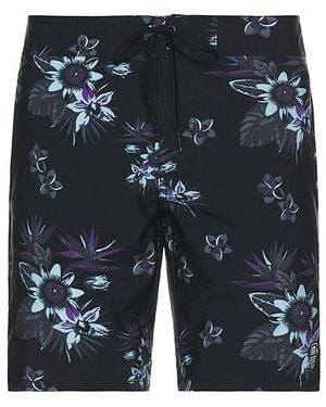 Travis Mathew Tiki Time Short - Blue