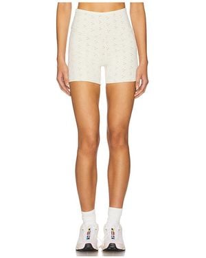 Strut-this Shorts Eyelet - Weiß