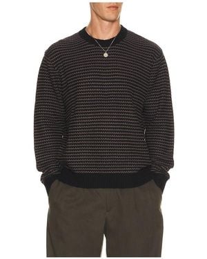 NN07 Russell Crew 60071 - Black
